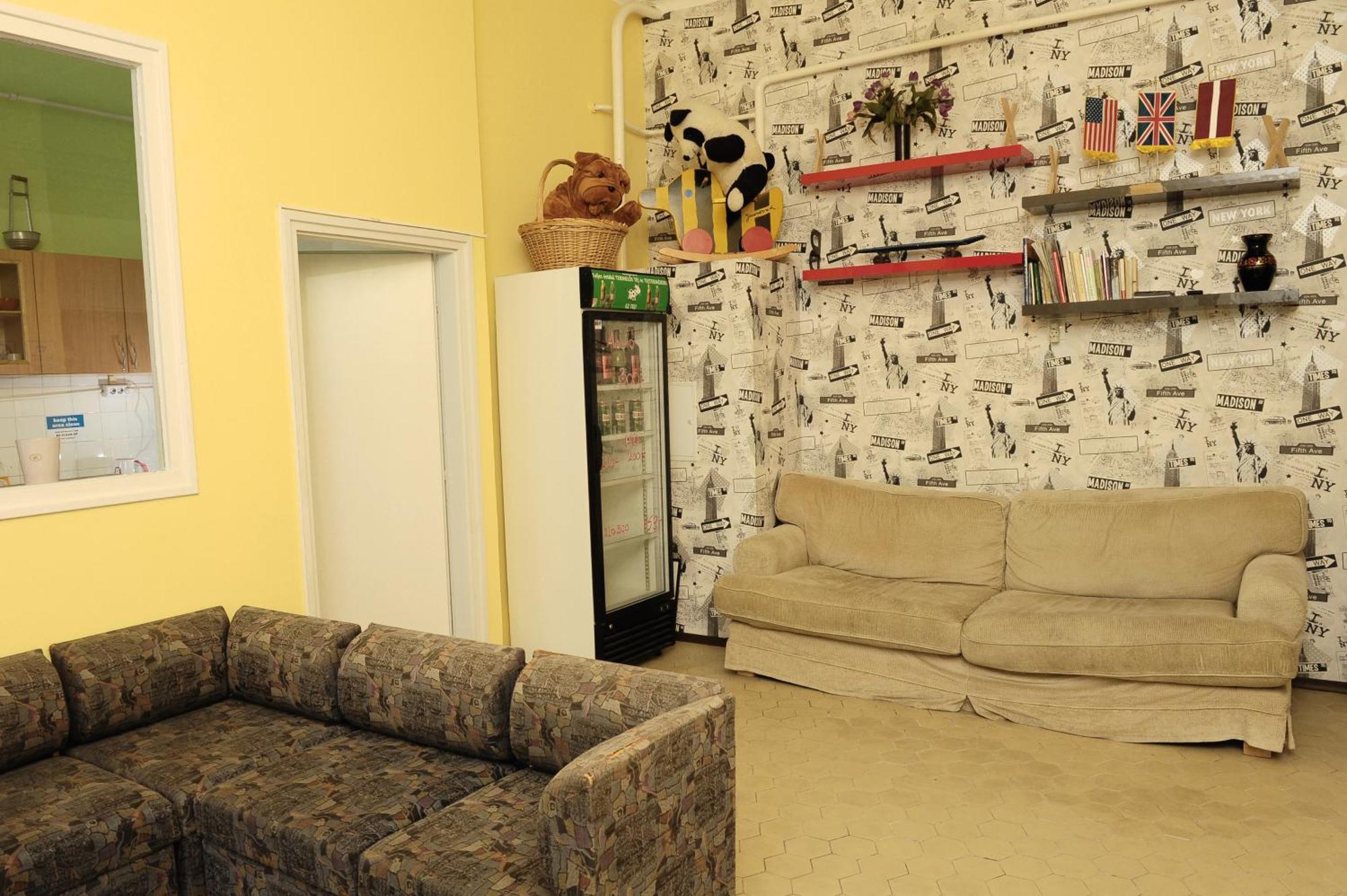 Westend Hostel Budapest Exteriör bild